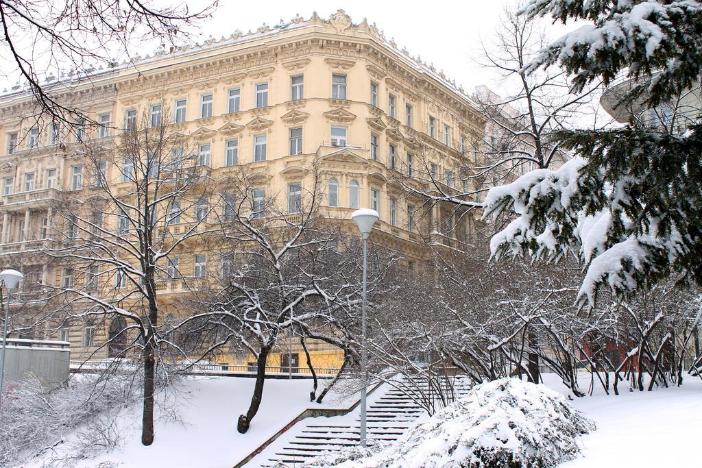 Royal Prague Apartment Celakovskeho Sady Habitación foto